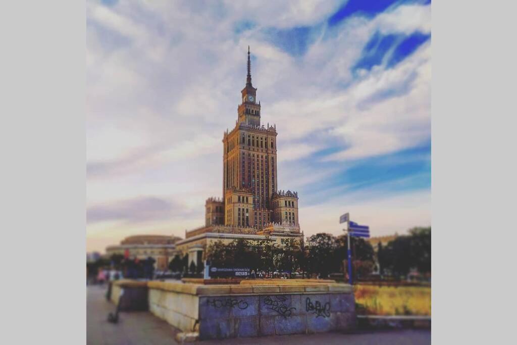 W Samym Centrum Na Grzybowskiej Warszawa Eksteriør billede